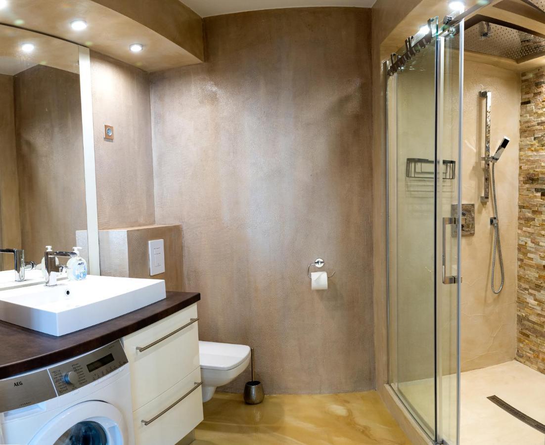 גיור Dream Apartman 1 With Free Parking מראה חיצוני תמונה