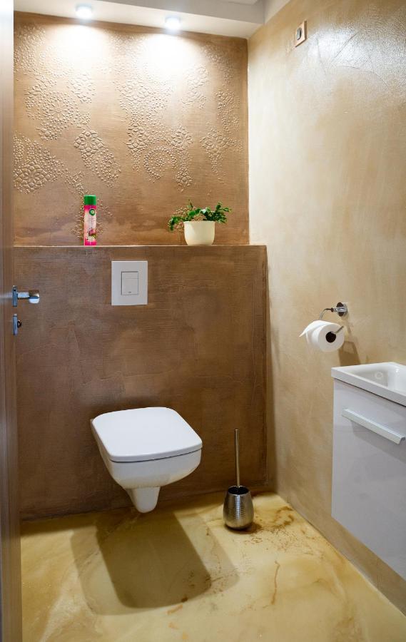 גיור Dream Apartman 1 With Free Parking מראה חיצוני תמונה