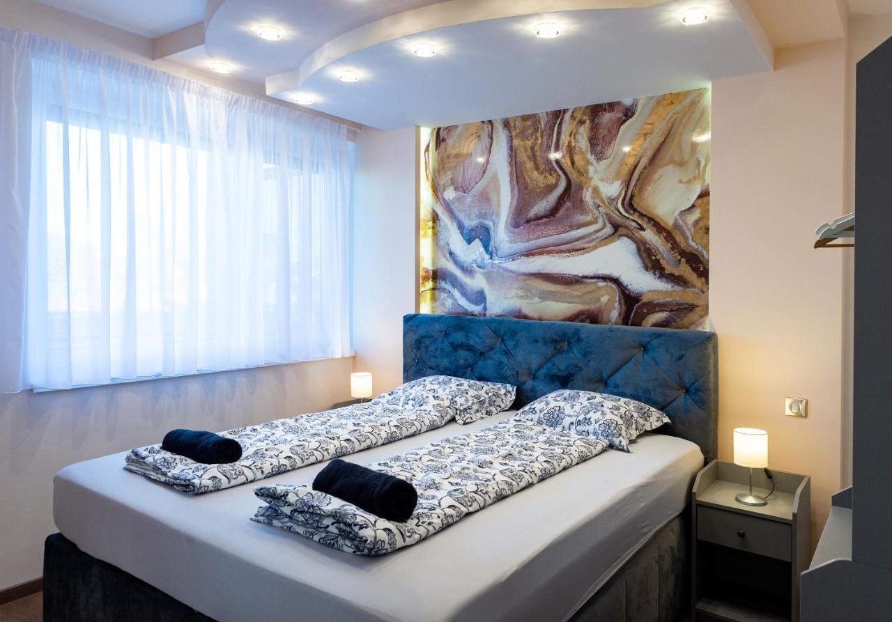 גיור Dream Apartman 1 With Free Parking מראה חיצוני תמונה